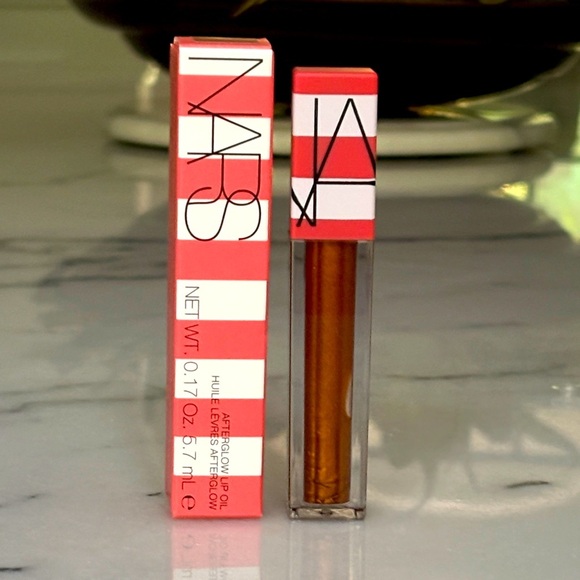 New In Box NARS Afterglow Lip Oil in Laguna 231 Full Size - Picture 1 of 3